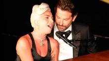 Bradley Cooper Cium Lady Gaga di Panggung Oscar 2019
