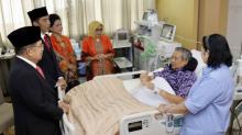 Besuk SBY di Rumkit, Jokowi: Beliau Kecapean
