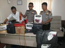 Siapa Pemilik Miras Puluhan Juta Tak Bertuan di Pelabuhan Beton?