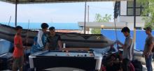 Hilangkan Trauma Nyaris Celaka, Sejumlah TKI Main Billiard