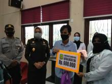 BLT Rp 600 Ribu Cair di Tanjungpinang, Wali Kota: Jangan Desak-desakan