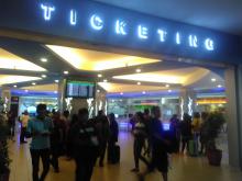 Pelabuhan Batam Center Padat, Pelancong Ramai ke Singapura