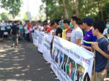 Imigran Asing di Tanjungpinang Rela Makan Sekali Sehari Demi Sampaikan Aspirasi