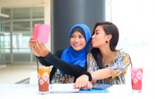 Tips Penting Foto Selfie Agar Terlihat Keren saat Lebaran