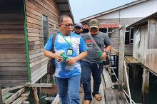 Buktikan Janjinya Domisili di Bintan, AWe Beli `Rumah Perubahan` di Kampung Mentigi