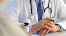 Dokter Spesialis dan Formasi Khusus di Karimun Sepi Peminat