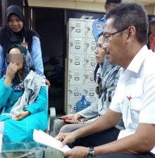 Seorang Wanita Ketahuan Sembunyikan Sabu 6 Ons di Bra