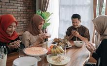 10 Pilihan Menu Sahur yang Bikin Kenyang dan Tak Mudah Lapar