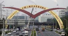 Pertumbuhan Ekonomi China Melambat Terimbas Perang Tarif
