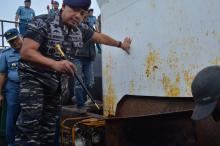 TNI AL Tangkap Kapal Bermuatan 80 Ton BBM Milik Bos Batam