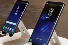 Inilah 10 Smartphone dengan Layar Terbaik 2017