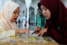 Pemkab Salurkan Insentif untuk Ribuan Guru Ngaji dan Penjaga Makam