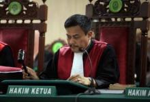 Mengenal Sosok Hakim Ketua Kasus Ahok yang Dijuluki "Bonek" Anti-Gertak!