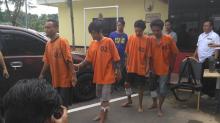 Polisi Tembak 4 Pelaku Pembobol Kantor di Lubukbaja