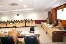 Isdianto Minta OPD Pantau Pekerjaan Hingga Selesai
