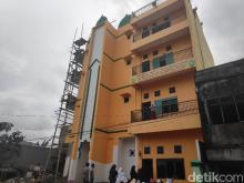 Ini Masjid 4 Lantai yang Dibangun Istri Ustaz Maulana