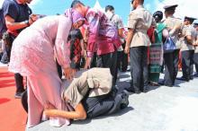 Tetesan Air Mata Haru di Penutupan Diktuk Bintara Polda Kepri