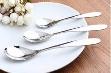 Studi: Virus Corona Bisa Bertahan di Alat Makan Stainless dan Plastik