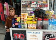 Dilarang Jual Rokok Non Cukai, Pedagang: Kenapa Tak Tangkap Pemilik Gudang