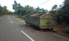 Kerap Didatangi Babi dan Monyet, Warga Minta TPS Dipindahkan