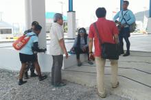 Liburan Dua Hari di Natuna, Begini Gaya Santai Menteri Susi Pakai Slopek
