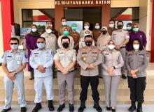 Lagu Ciptaan Dirlantas Polda Kepri Bikin Tenaga Medis RS Bhayangkara Terharu