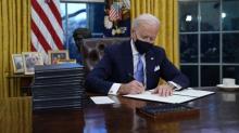 Biden Marah China Jatuhkan Sanksi di Hari Pelantikan