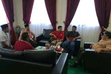 Awe Sebut Permasalahan Jaringan Telekomunikasi di Pekajang Belum Ada Solusi