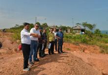 Kemenko Maritim Tinjau Tapak Pembangunan Jembatan Babin