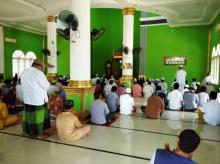 Masjid An-Nur Natuna Tetap Gelar Salat Jumat