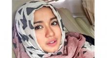 Wah, Laudya Cynthia Bella Tertangkap Kamera Berciuman dengan Surya Saputra!