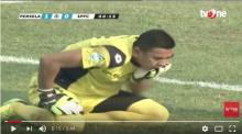 Video: Detik-detik Kiper Choirul Huda Meregang Nyawa Usai Tabrak Teman Sendiri