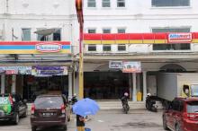 Alfamart dan Indomaret Menjamur, Ini Respons Camat Sekupang