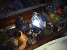 Perahu Pancung Menyelusup Bawa TKI Ilegal Bersama Narkoba dari Malaysia