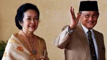 Gubernur Sulsel Berencana Beri Nama Rumah Sakit di Parepare `Habibie dan Ainun`
