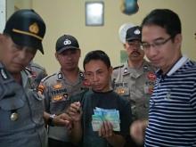 Adi Bongkar Kotak Infak 5 Masjid di Tanjungpinang untuk Judi Online