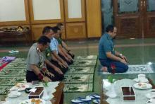  Kompak, 5 Jenderal Salat Berjamaah, KSAL Jadi Imam