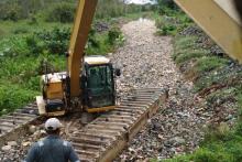 Dinas Bina Marga Keruk Saluran Penyebab Banjir di Taman Raya, Ini Penampakannya
