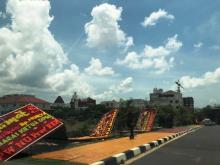 Papan Bunga Ucapan Selamat Pelantikan DPRD Batam Bertumbangan