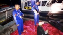 Polair Karimun Tangkap Kapal Bermuatan 6 Ton Bawang Bombay dari Malaysia