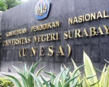 Orang Tua Pantau Mahasiswa Unesa di Natuna Lewat Media