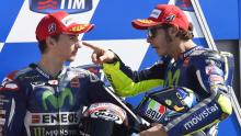 Dituding Lorenzo Sebagai Pebalap Kotor, Ini Balasan Rossi