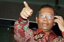 Mahfud Bentuk Tim Bongkar Pasal Karet di UU ITE