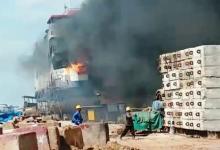 Percikan Api Sambar Tangki Minyak Picu KMP Sembilang Terbakar