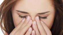 Mata Kering Saat Bangun Tidur? Atasi dengan 5 Cara Ini