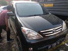 Polisi Kejar Seorang Pria Bersama Seorang Perempuan, Siapa Mereka?