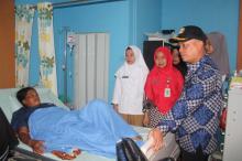 Nizar Tinjau RSA dr Lie di Senayang, Ratusan Warga Jadi Pasien