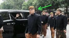 Bikin Klepek-klepek, Ini Sosok Paspampres Ganteng yang Lagi Viral  