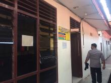 Malam Pertama di Rutan, Tiga Penari Erotis Menangis