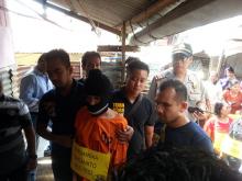 Tersangka Pembunuhan Yuyun Dihujat Warga Baloi Indah